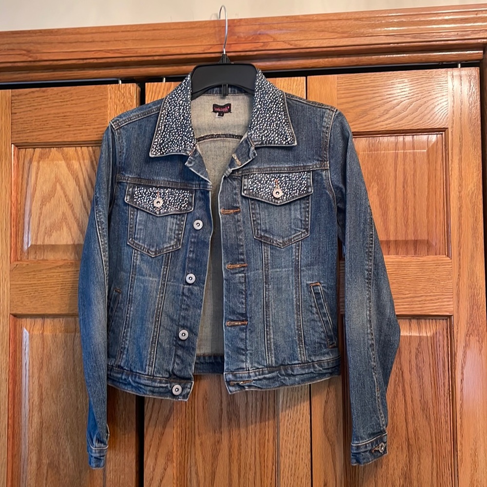 Women’s Trent Trends Embellished Blue Denim ‘Dance’ jacket size small